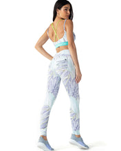 Load image into Gallery viewer, Leaves leggings