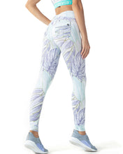Load image into Gallery viewer, Leaves leggings