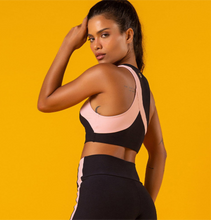 Load image into Gallery viewer, Catarina crop top
